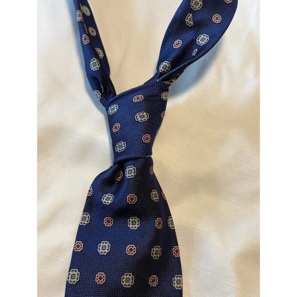 Brooks Brothers 100% Silk Tie Blue Geometric Medallion USA Made Italian Fabric